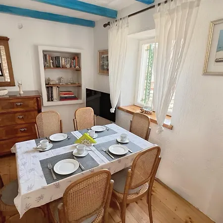 Dalmatera Holiday home *