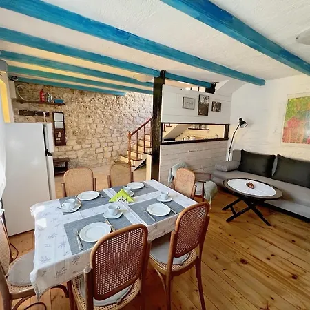 Dalmatera Holiday home