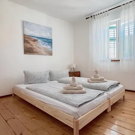 Holiday home Dalmatera *